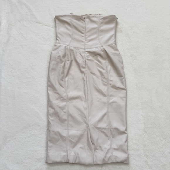 House of CB Camilla Ivory Vegan Leather Strapless Dress Size L+ - Picture 8 of 8